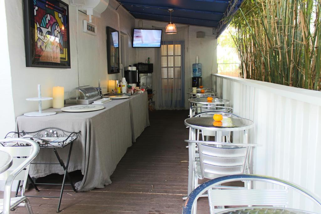 Sobe You! Hotel Miami Beach Exterior photo